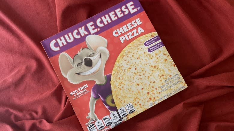 Chuck E. Cheese frozen cheese pizza