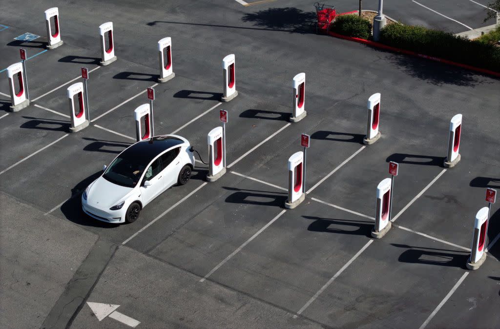 california opens up telsa charging network to all non tesla electric vehicles