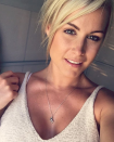 <p>Ashlea is a 30-year-old property consultant from Queensland. Source: Instagram/ashlea_harvey </p>