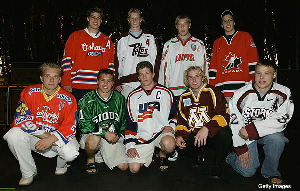 A team photo of team North America during the 1999 49th NHL All