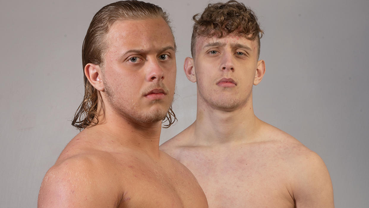 Billington Bulldogs Sign With MLW