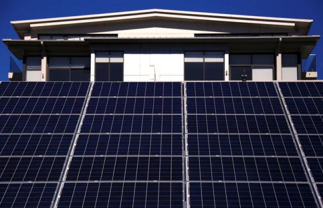 Australia to create 653 million fund to expand solar panel