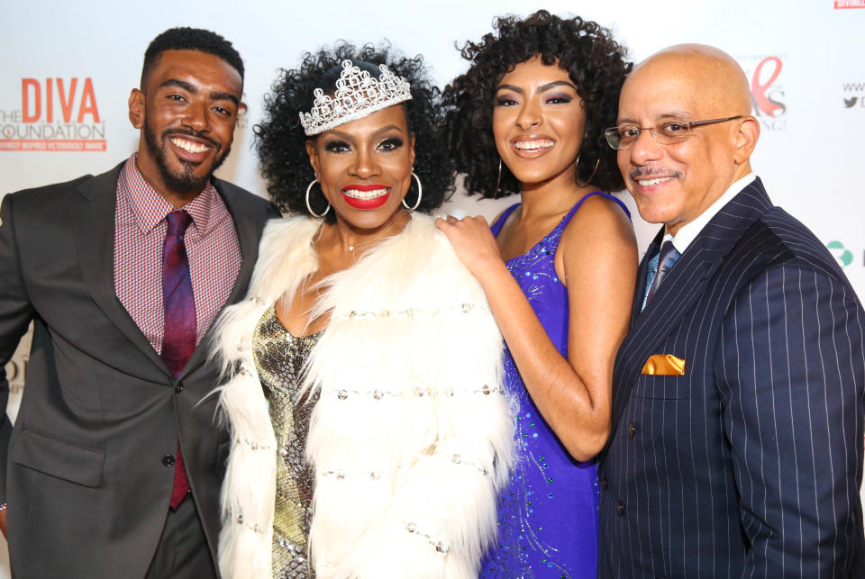 HOLLYWOOD, CA – DECEMBER 09: (L-R) son, Etienne Maurice, Sheryl Lee Ralph, daughter, Ivy-Victoria Maurice and husband/Senator Vincent Hughes attend Sheryl Lee Ralph’s 27th Annual DIVAS Simply Singing event at Taglyan Cultural Complex on December 9, 2017 in Hollywood, California. (Photo by Robin L Marshall/Getty Images)