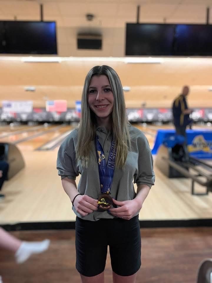 Haley Grabowski earned a bronze medal for the second-highest pin total at the NYSPHSAA Bowling Championships.