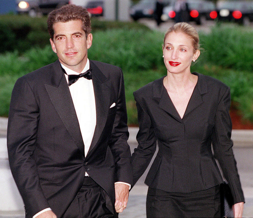 FILE PHOTO: John F. Kennedy, Jr. and his wife Carolyn Bessette Kennedy arrive at the annual John F. Kennedy Library Foundation dinner and Profiles in Courage awards in honor of the former President's 82nd Birthday, Sunday, May 23, 1999 at the Kennedy Library in Boston, MA. (Photo by Justin Ide)