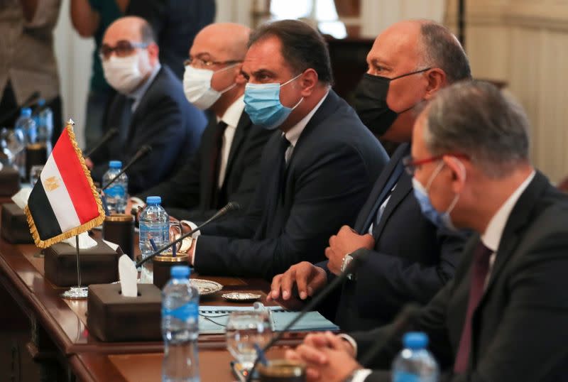 Egyptian Foreign Minister Shoukry meets with his Israeli counterpart Ashkenazi, in Cairo