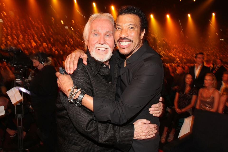 enny Rogers and Lionel Richie attend the Lionel Richie and Friends in Concert presented by ACM held at the MGM Grand Garden Arena on April 2, 2012 in Las Vegas, Nevada.