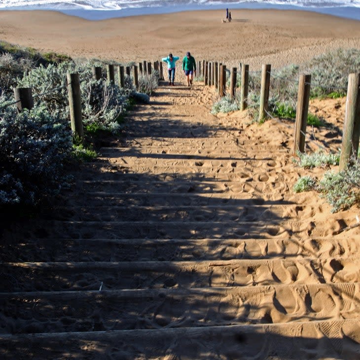 <span class="article__caption">Climbing the Sand Stairs from Baker Beach </span> (Photo: San Francisco Chronicle/Hearst Newspapers via Getty Images)