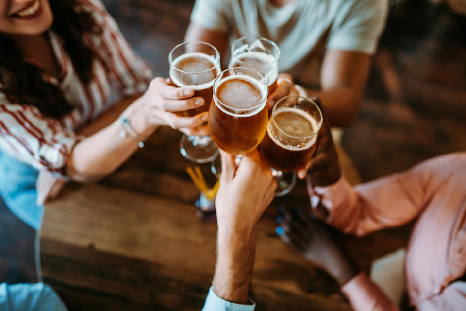 Der Alkoholkonsum ist in Deutschland besonders hoch (Symbolbild: Getty Images)