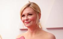 Auch für Kirsten Dunst war ihr Dreh von Sexszenen mit Colin Farrell für "Die Verführten" alles andere als eine angenehme Erfahrung: Sie habe die ganze Zeit nur eine Frage im Kopf gehabt, sagte sie "E! News": "Sind wir endlich fertig? Ich liege hier auf dem Boden mit zerrissener Kleidung. Ich mag das nicht. Ich mag das nicht." (Bild: Momodu Mansaray/Getty Images)