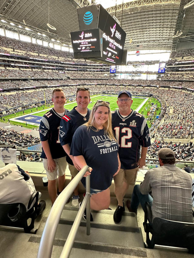 Is it that bad? Cowboys beg ticket holders to stand up and cheer