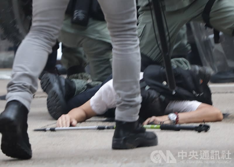 根據香港警方數據顯示，有264名來自香港11所大專院校的學生被拘捕（中央社／資料照片）