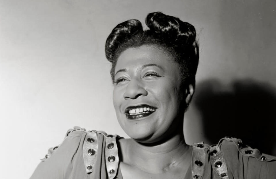 Jazz music legend Ella Fitzgerald had major health issues caused by a diabetes diagnosis, to the extent of having both of her legs amputated in 1993. Ella, however, kept working for a couple years more, confined to a wheelchair. She passed away in 1996 at 79 from a stroke.