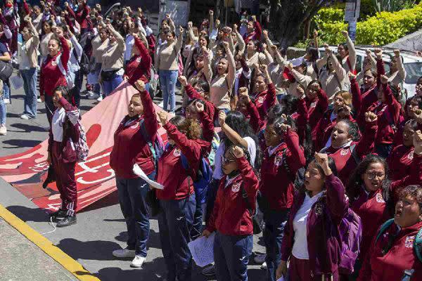 Protestas en Guerrero por estudiantes desaparecidos de Ayotzinapa