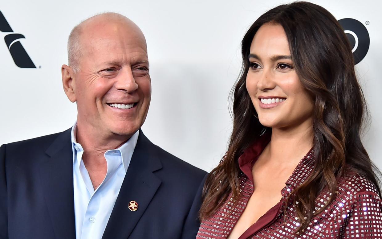 Nach der Demenz-Erkrankung von Actionstar Bruce Willis steht seine Frau Emma ihm zur Seite. (Bild: Theo Wargo / Getty Images for Film at Lincoln Center)