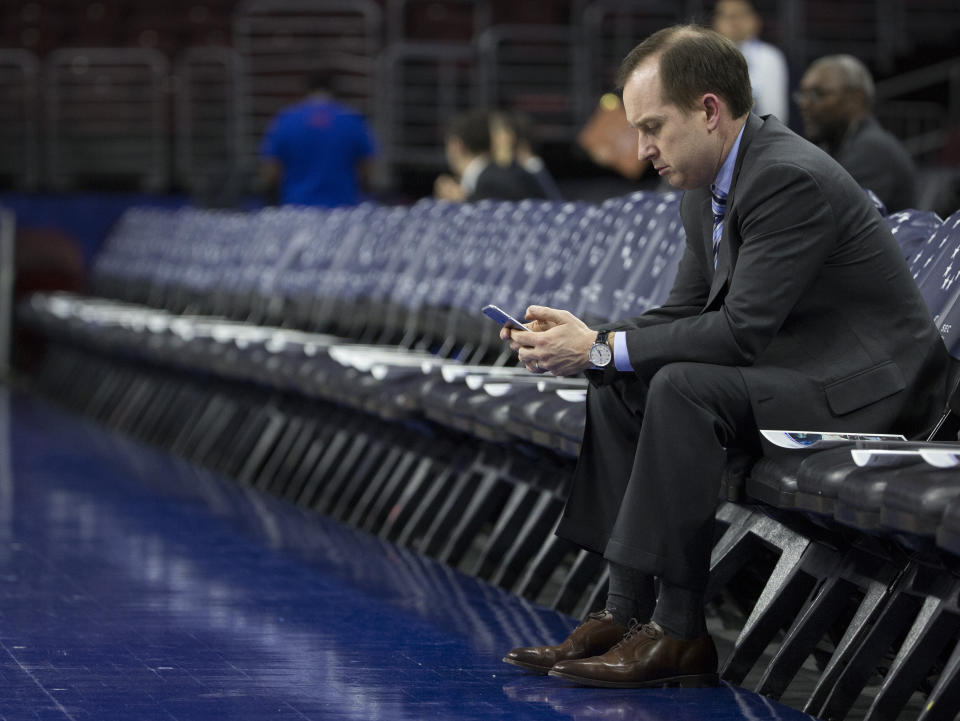 Sam Hinkie prepares to unload a fuego tweet. (Getty)