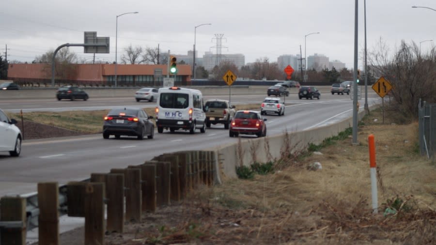 Traffic on I-225 in Aurora