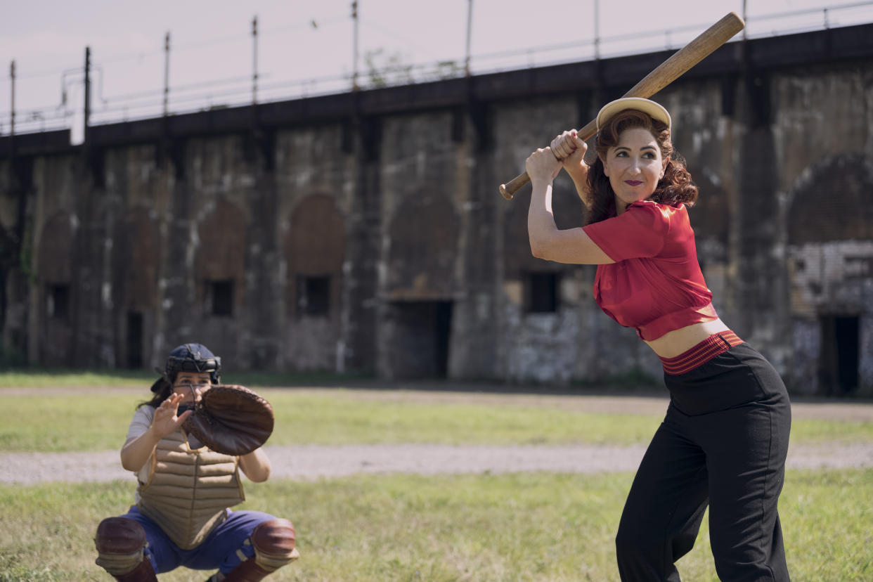 Abbi Jacobson and D'Arcy Carden in A League of Their Own. (Photo: Anne Marie Fox/Prime Video)