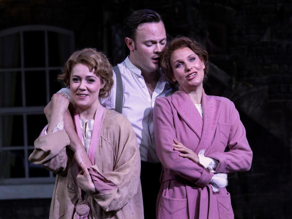 Angela Simkin (as Phoebe Meryll), Nick Pritchard (Colonel Fairfax) and Ellie Laugharne (Elsie Maynard) in The Yeoman of the Guard at The Grange Festival - Simon Annand