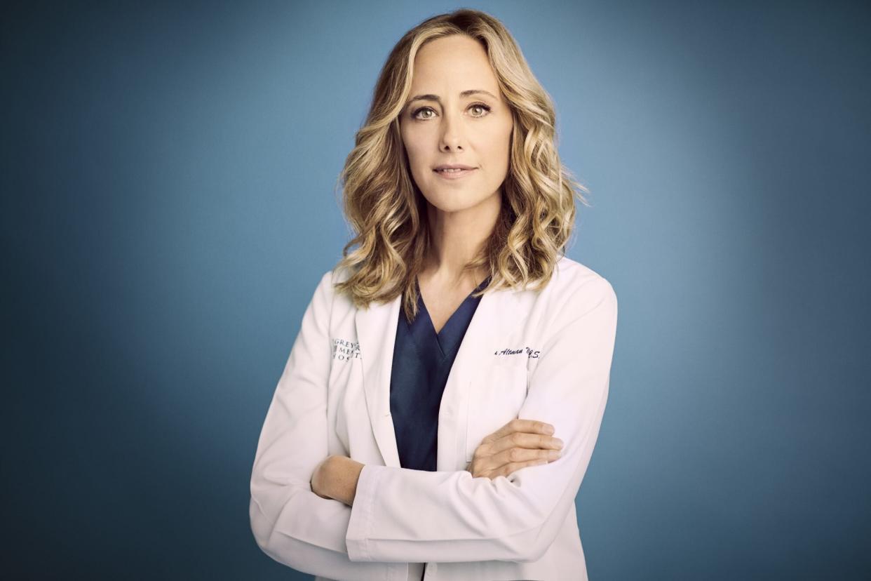 KIM RAVER