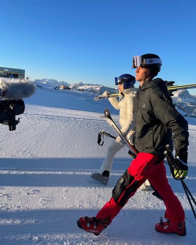<p>Jannik Sinner/Instagram</p> Jannik Sinner and Lindsey Vonn at a ski mountain