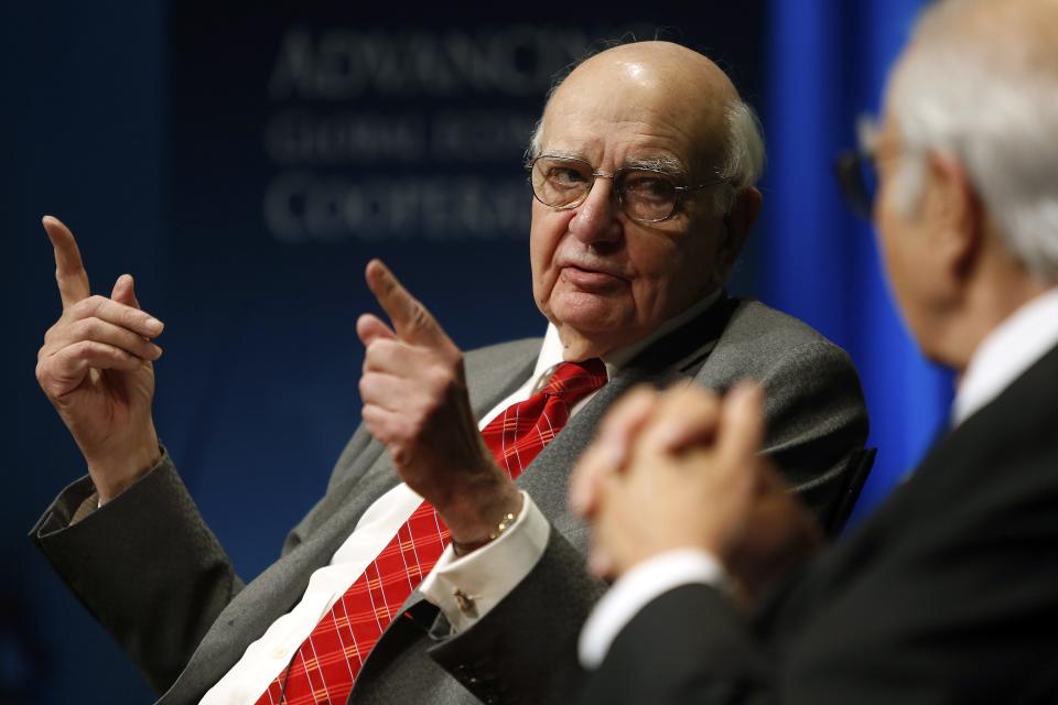 Former U.S. Federal Reserve Chairman Paul Volcker at the Bretton Woods Committee annual meeting at World Bank headquarters in Washington May 21, 2014. REUTERS/Jonathan Ernst