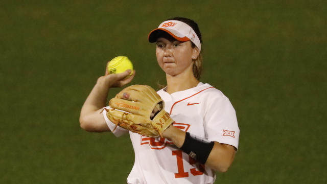 Naomi has a HR and 4 RBIs, Oklahoma St. clinches 4th straight WCWS berth