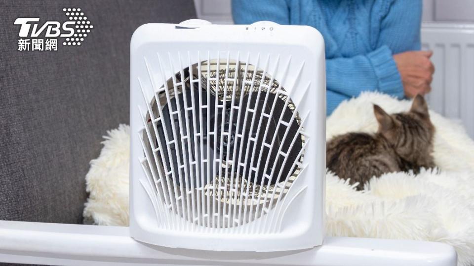 室內暖氣不要開太強。（示意圖／Shutterstock達志影像）