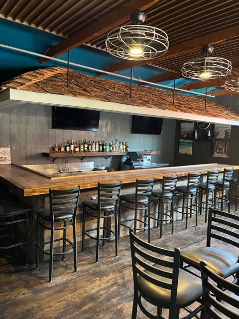 Corner Cove, serving seafood and scratch-made Italian recipes, plans to open by December 2023 in the Hockessin Corner space that was once home to the original Back Burner restaurant.