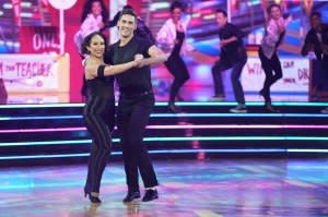 Cheryl Burke Details Battle With Alcoholism I Was Functioning Drunk Cody Rigbsy