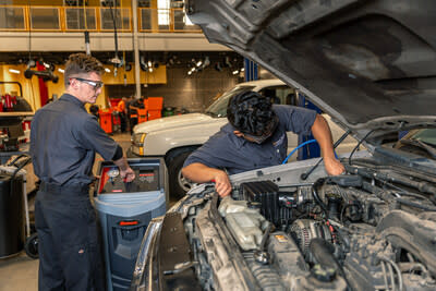 Students honing their skills in West-MEC's NWC Automotive Technology facility.