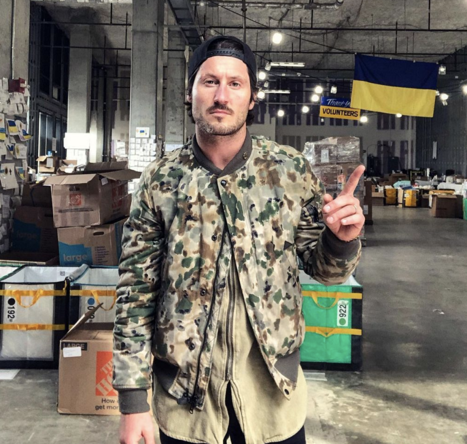 Val Chmerkovskiy is working to help Ukrainian refugees. (Photo: Instagram)