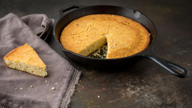 Bobby Flay's Cast Iron Skillet Cornbread recipe