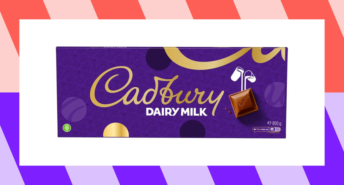 Cadbury Dairy Milk Chocolate Gift Bar, Extra-Large 850 g : :  Grocery