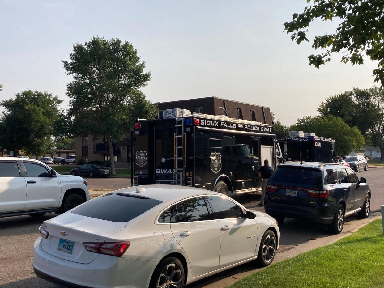 A SWAT vehicle is on scene at an apartment building on Willow Avenue in Sioux Falls on Sept. 14, 2022.