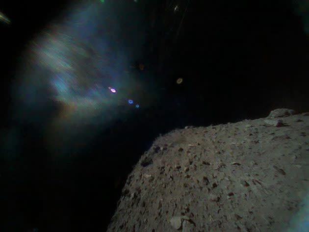 Rover-1B image of Ryugu