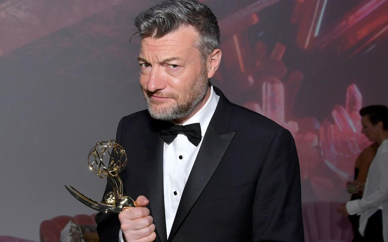 "Black Mirror"-Schöpfer Charlie Brooker nutzte ChatGPT, um eine Folge seiner Erfolgsserie zu schreiben. Vom Ergebnis war der Autor jedoch nicht begeistert. (Bild: 2019 Getty Images/Emma McIntyre)