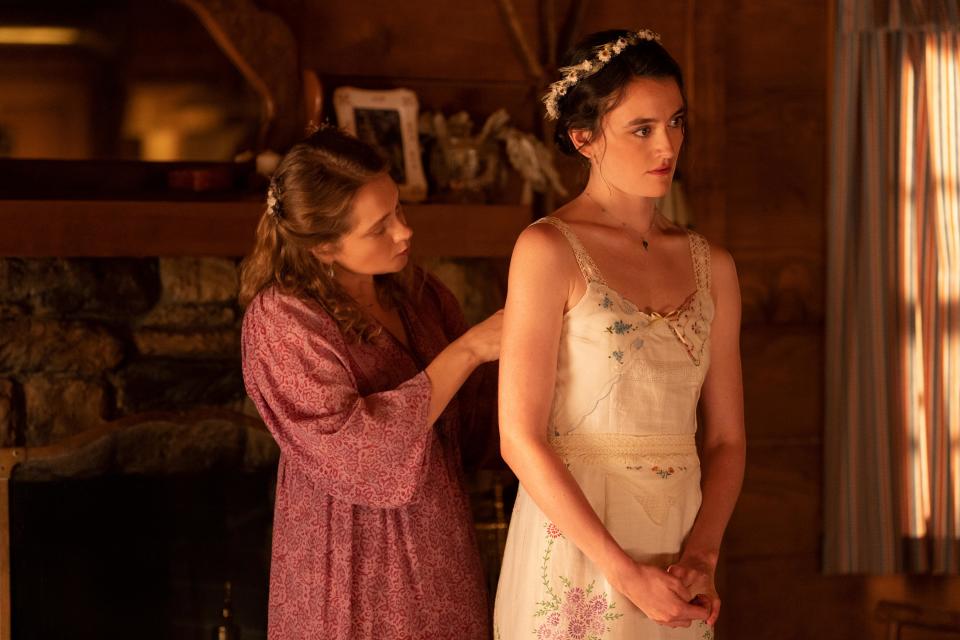 In a scene from Hulu's "Tiny Beautiful Things," Young Clare (Sarah Pidgeon) gets ready for her wedding day with her mom Frankie (Merritt Wever).