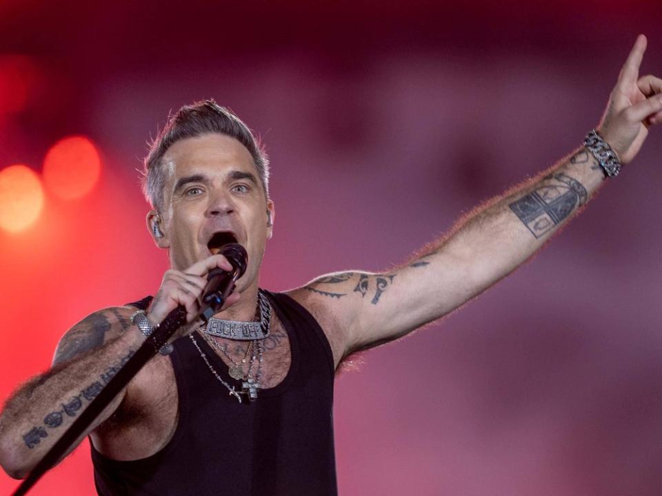 Robbie Williams hat am 27. August in München eingeheizt. (Bild: imago images/Daniel Scharinger)