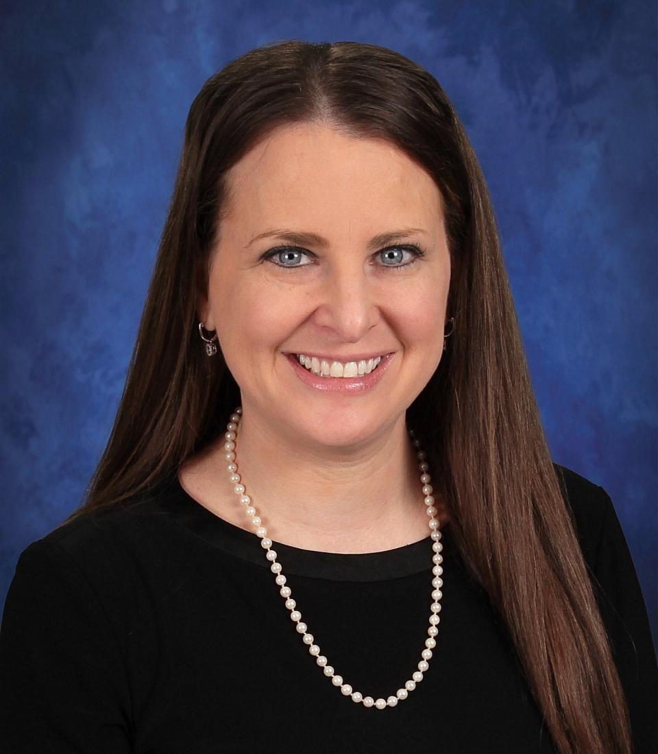 Beth Fuller will serve as the new principal of Cochrane Elementary .