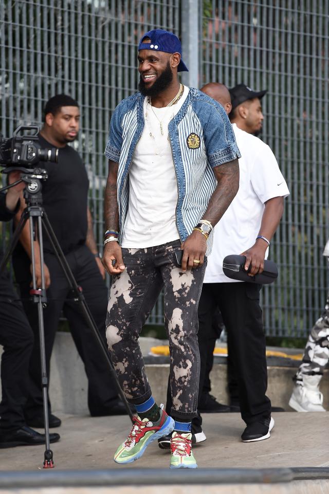 lebron james dress style