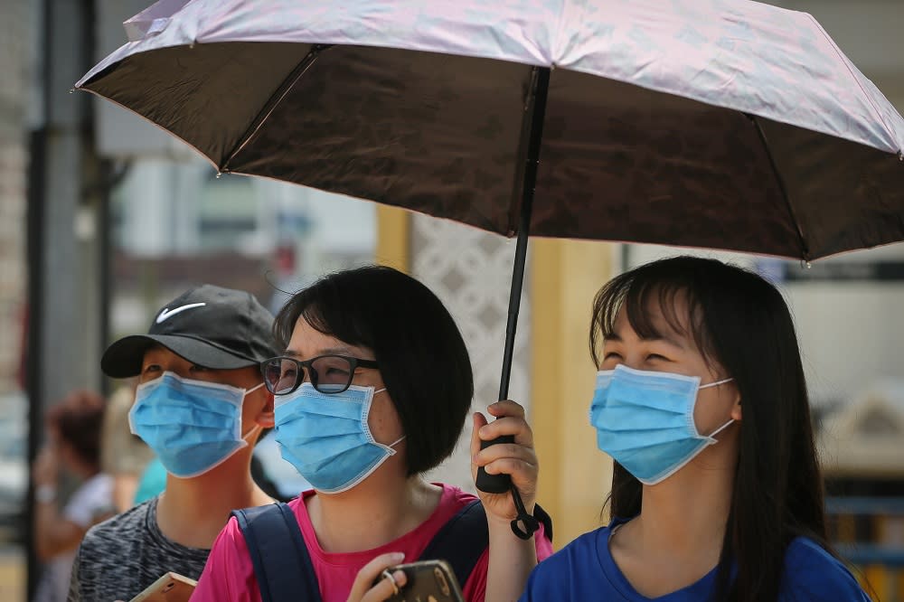 Senior Minister Datuk Seri Ismail Sabri Yaakob said that 196 out of 857 individuals that were arrested yesterday were due to not complying with the directive to wear face masks. — Picture by Yusof Mat Isa