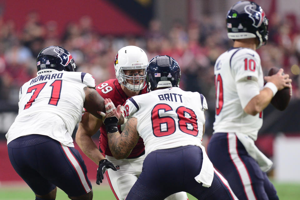 lovie-smith-cares-texans-trenches