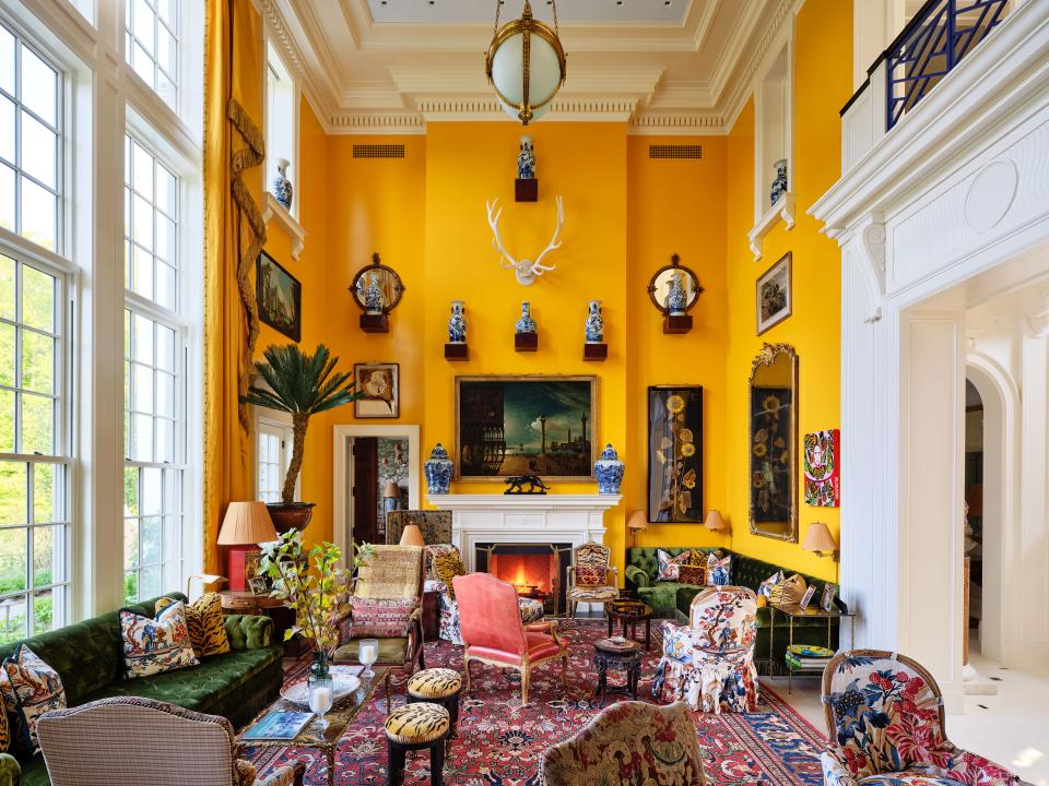Inside a Strikingly Majestic Family Home in Ohio