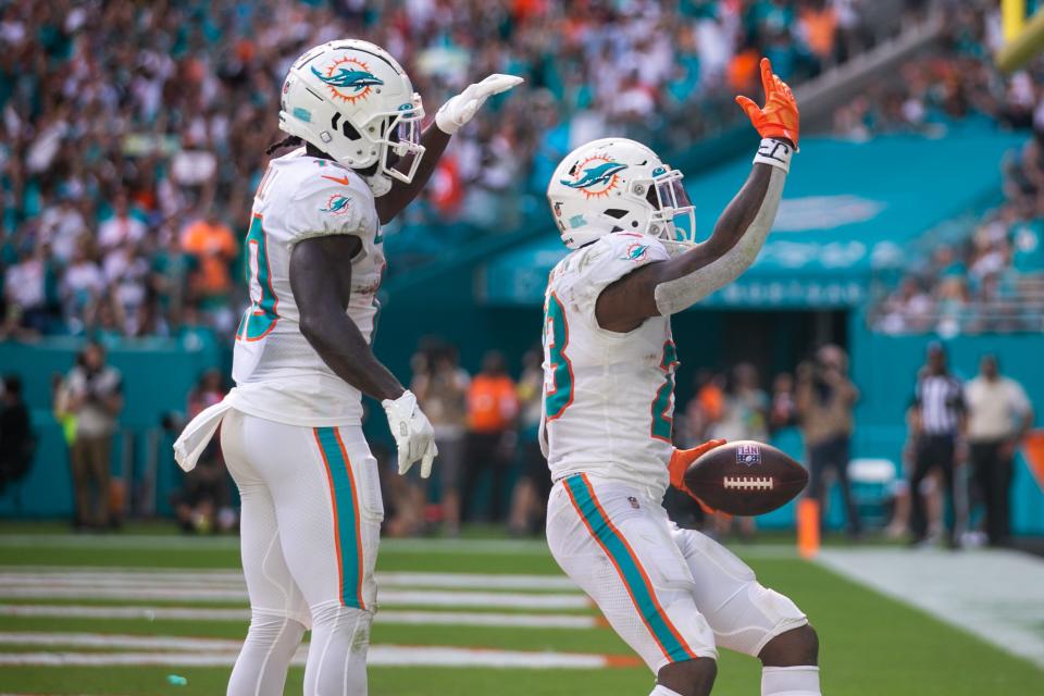 Dolphins wide receiver <a class="link " href="https://sports.yahoo.com/nfl/players/29399" data-i13n="sec:content-canvas;subsec:anchor_text;elm:context_link" data-ylk="slk:Tyreek Hill;sec:content-canvas;subsec:anchor_text;elm:context_link;itc:0">Tyreek Hill</a> (10) USAT