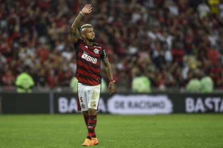 Vidal - Flamengo x Corinthians