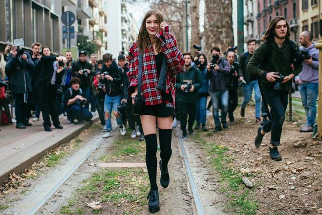 Stylish Vetements Black Thigh-High Socks