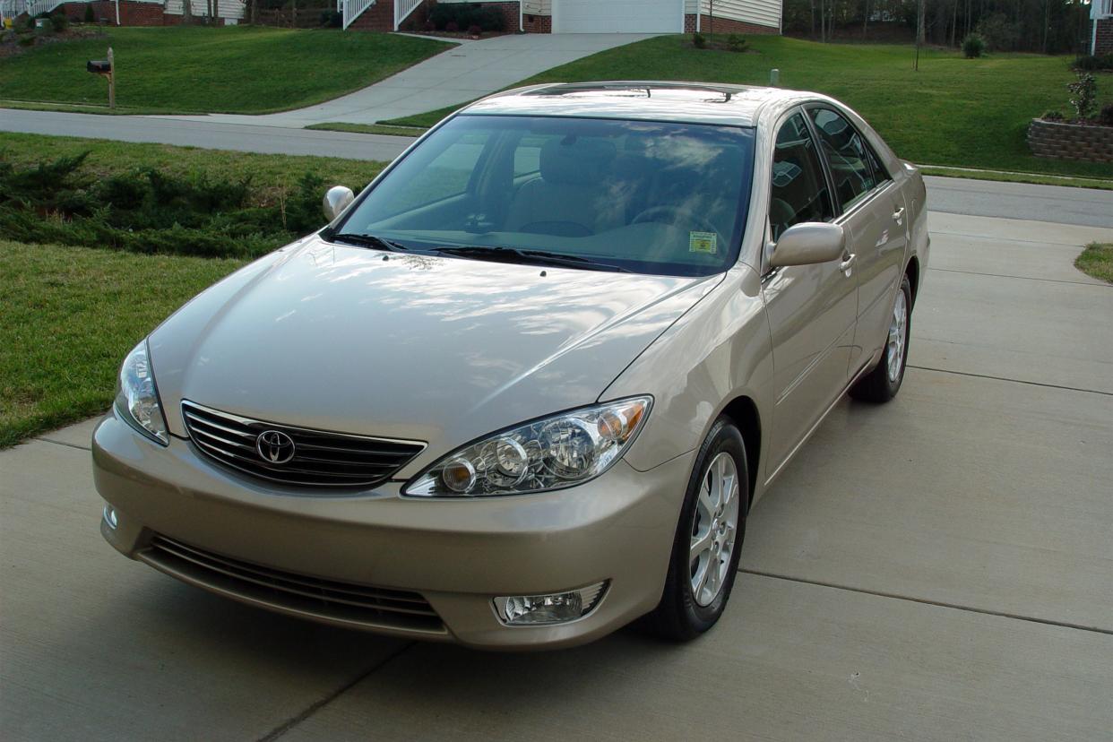 2005: TOYOTA CAMRY