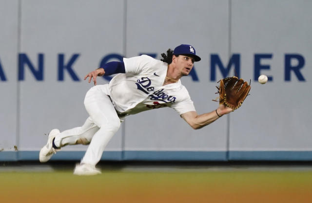 Betts hits career-high 36th homer and Dodgers pound out 16 hits in a 9-1  rout of Diamondbacks - The San Diego Union-Tribune