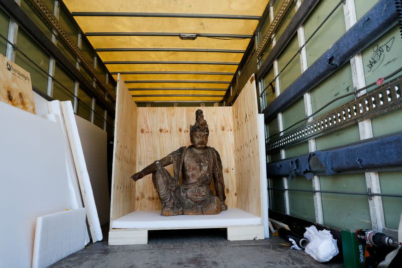 Rare 12th century Buddha statue on auction